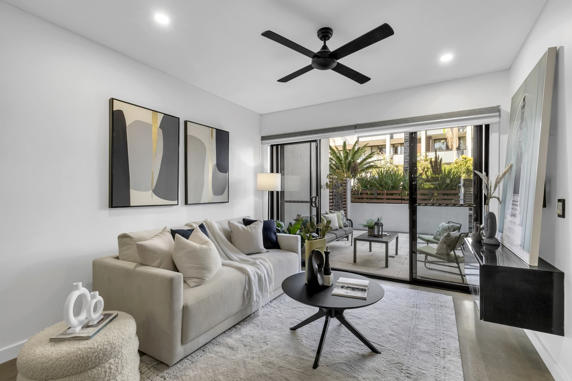 2/26 Holland Street, Toowong - Image 1
