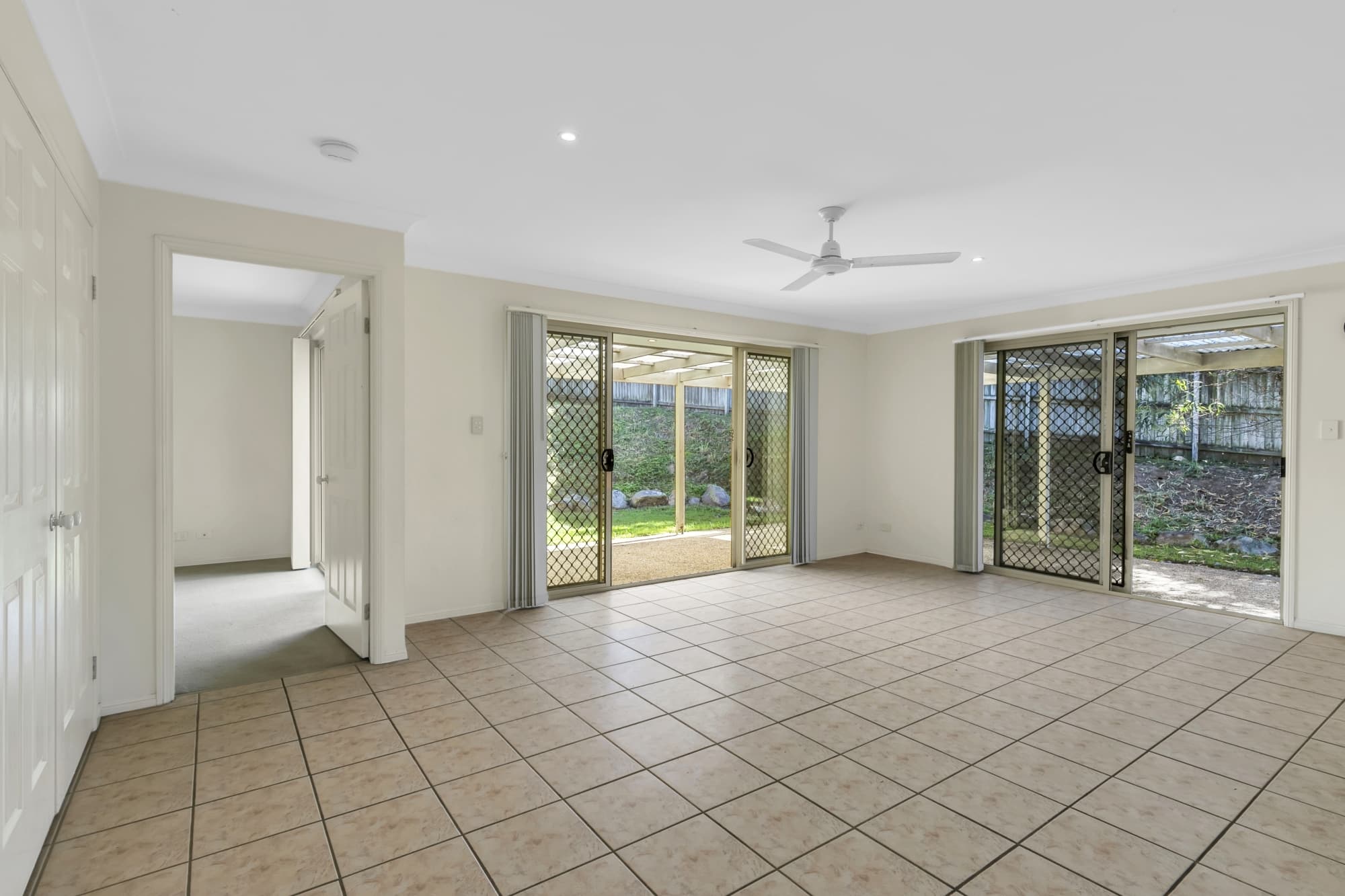 15 Sandlewood Close, Moggill - Thumbnail 4