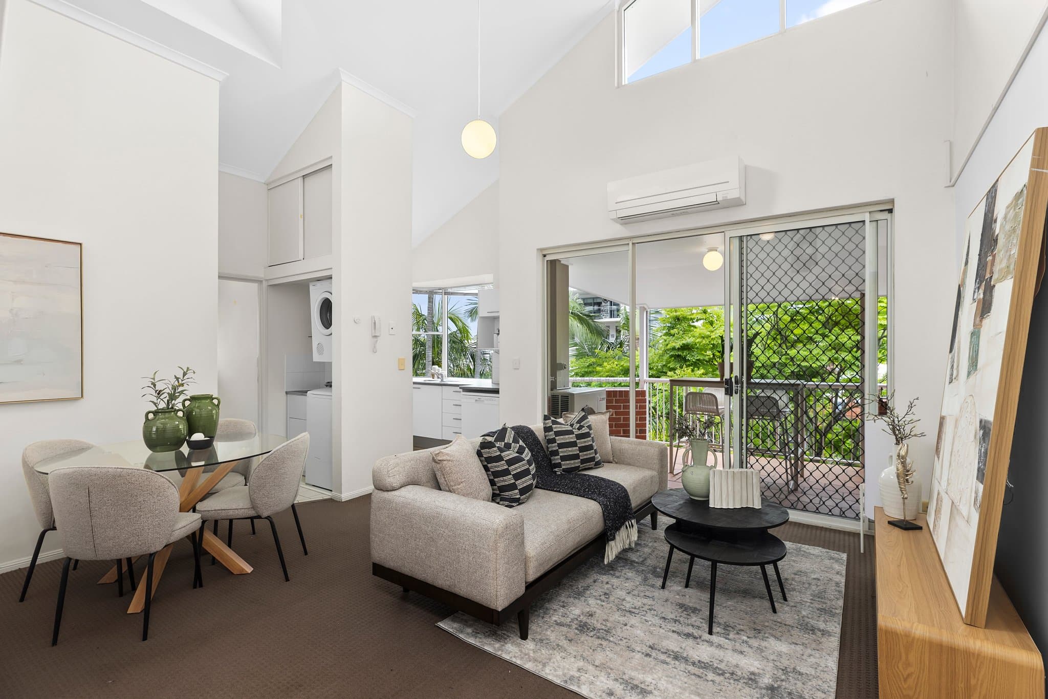 9/22 York Street, Indooroopilly - Image 1