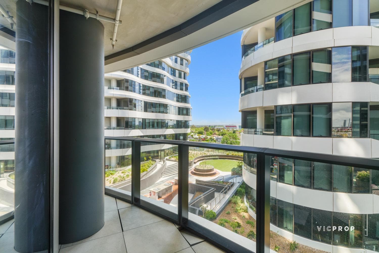 601/1 Joseph Road, Footscray - Thumbnail 6