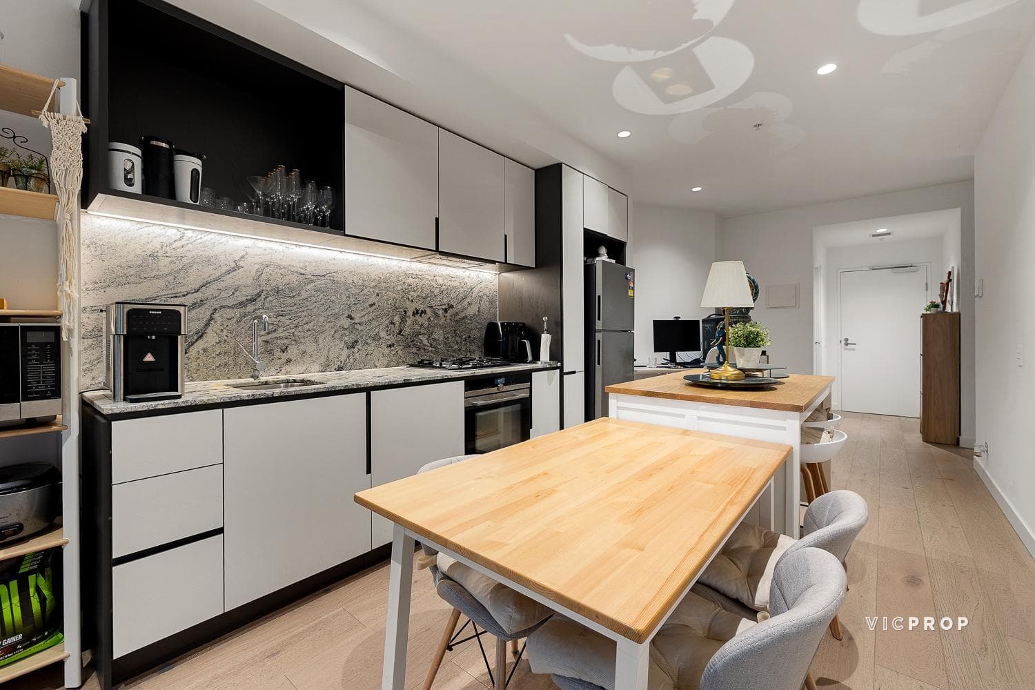 610/260 Spencer Street, Melbourne - Image 1