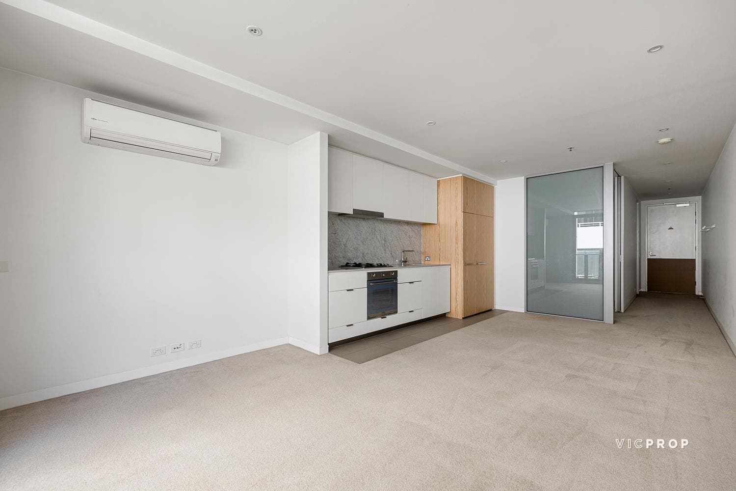 206/99 Dow Street, Port Melbourne - Thumbnail 3
