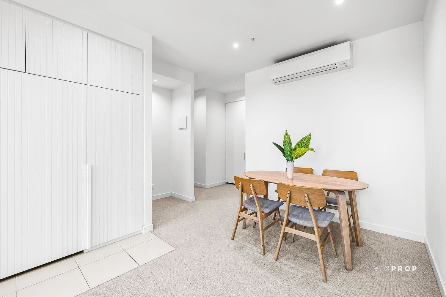 122/11 Bond Street, Caulfield North - Thumbnail 4