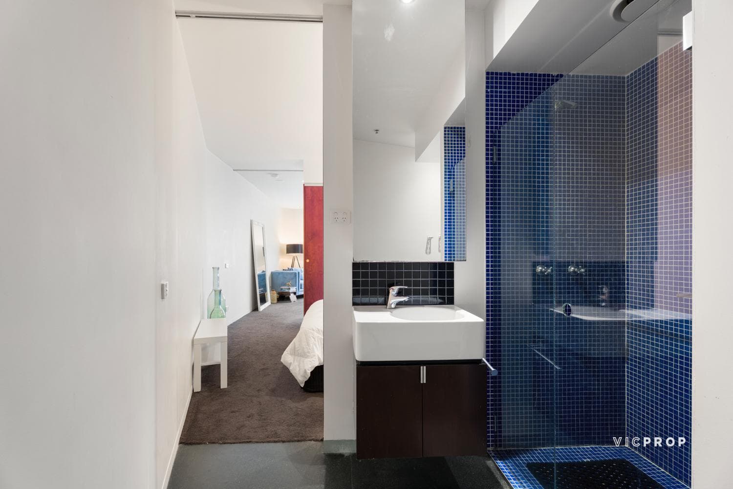 816/300 Swanston Street, Melbourne - Thumbnail 6