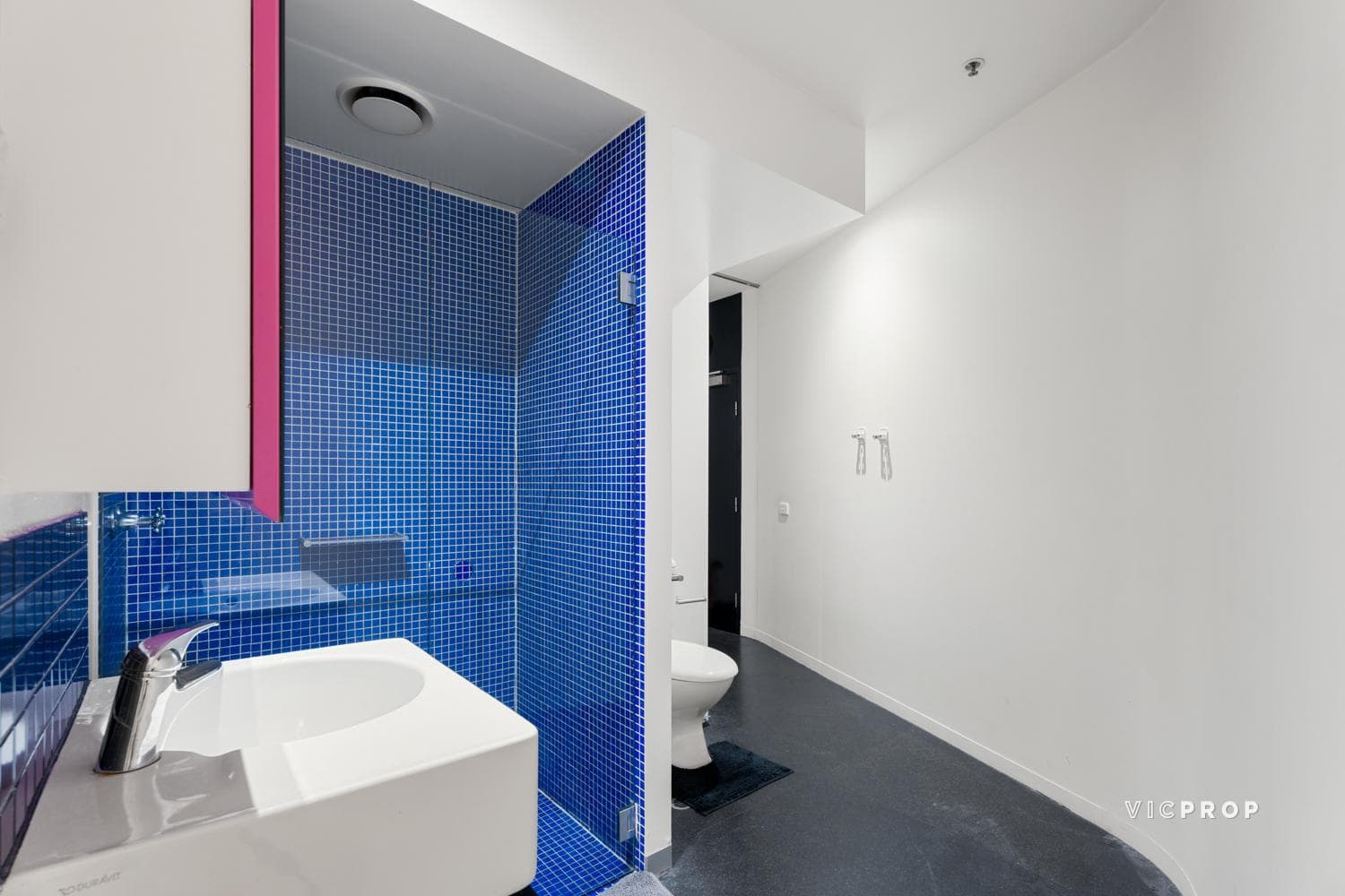 816/300 Swanston Street, Melbourne - Thumbnail 5