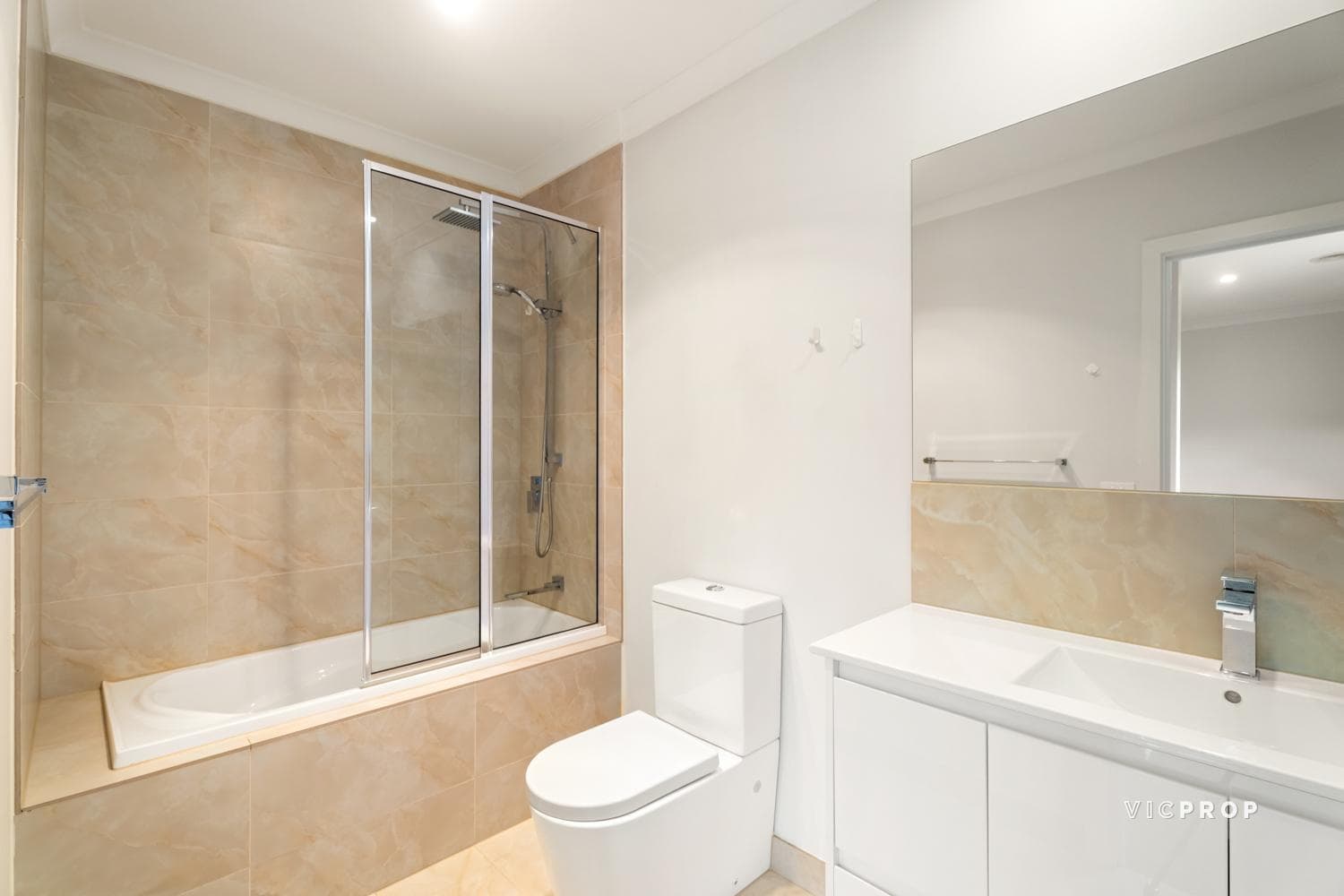 44 Court Street, Box Hill - Thumbnail 5