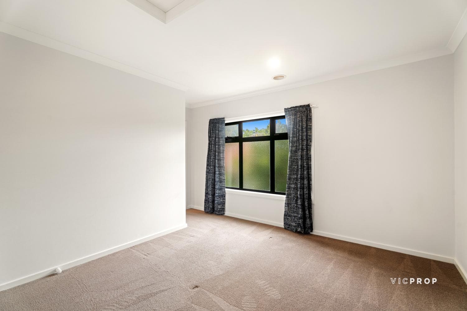 44 Court Street, Box Hill - Thumbnail 8