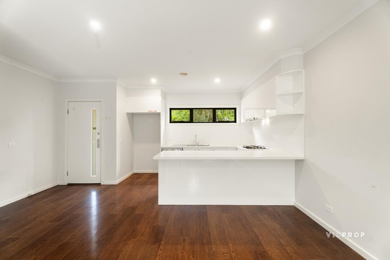44 Court Street, Box Hill - Thumbnail 2