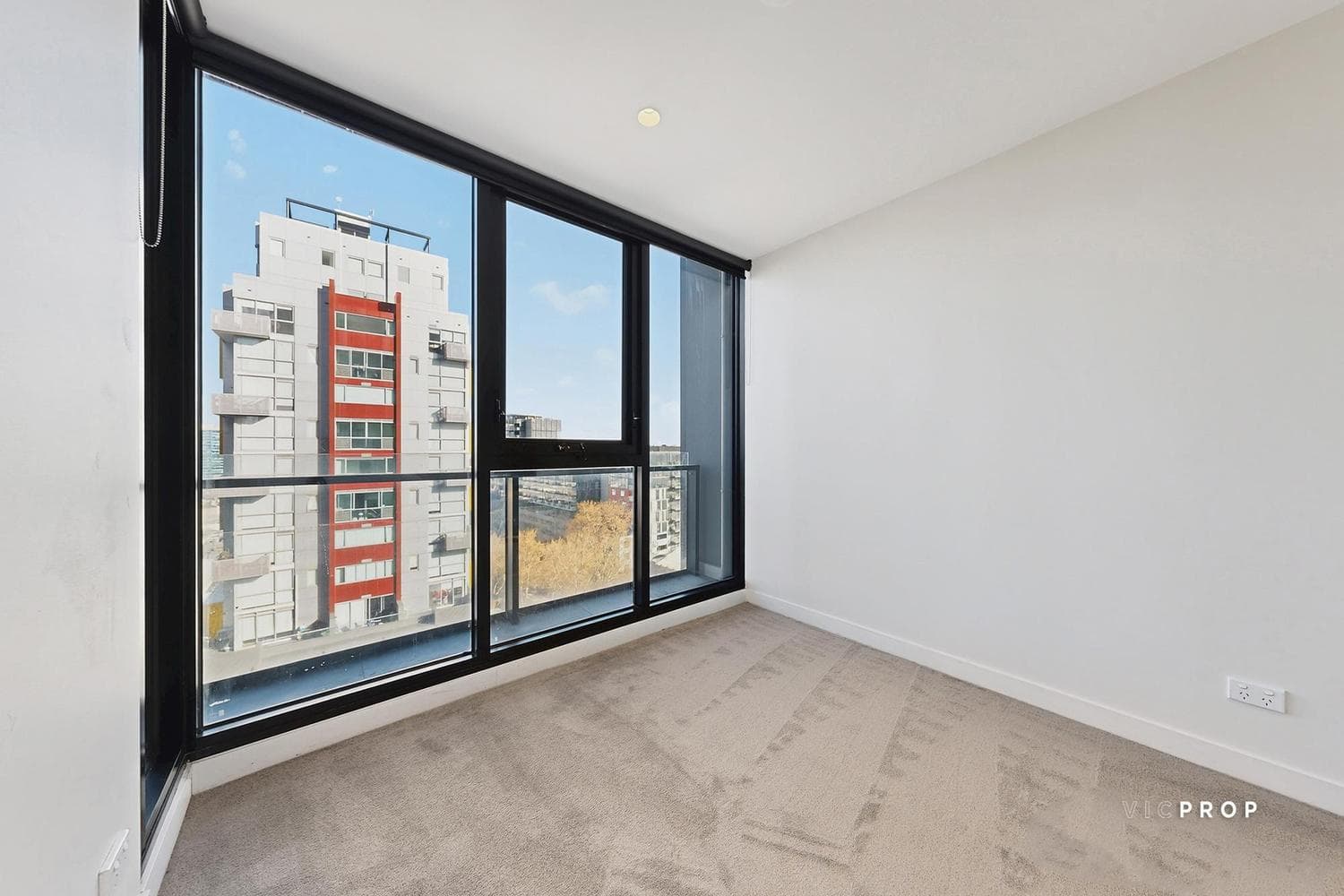 803/65 Dudley Street, West Melbourne - Thumbnail 8