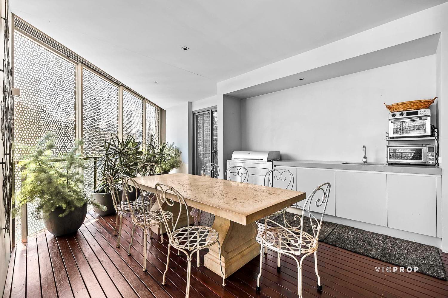 2705/8 Kavanagh Street, Southbank - Thumbnail 4