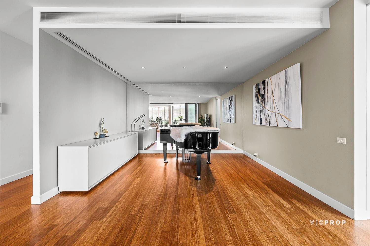 2705/8 Kavanagh Street, Southbank - Thumbnail 6