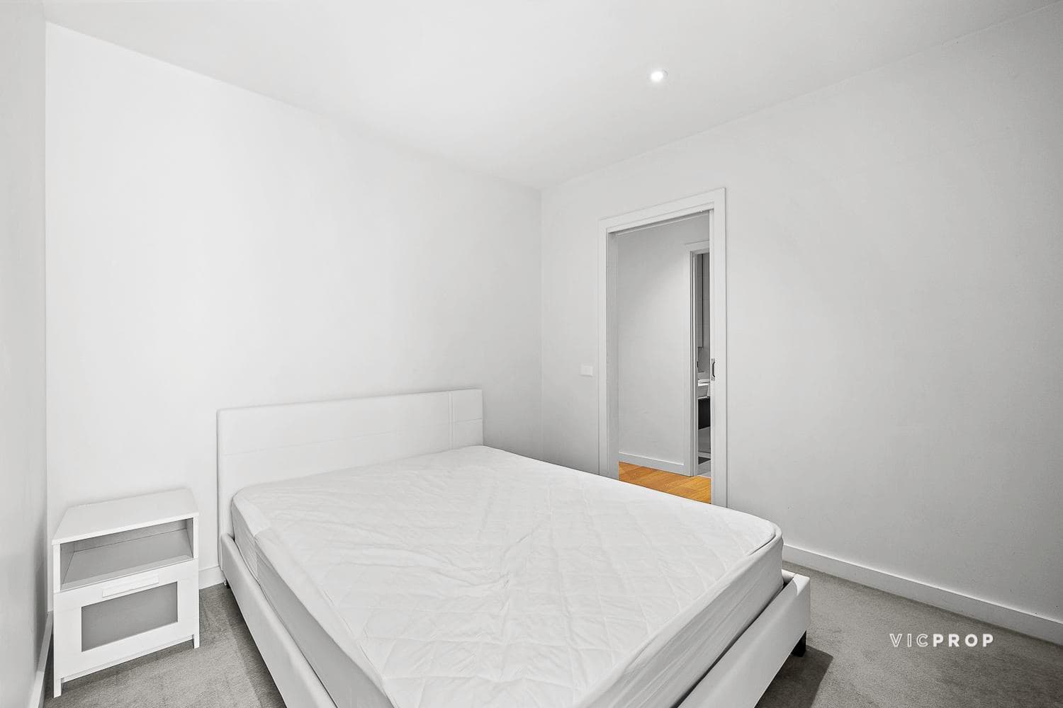 806/118 High Street, Kew - Thumbnail 6