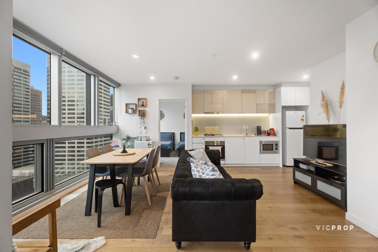 1802/38 Rose Lane, Melbourne - Thumbnail 2