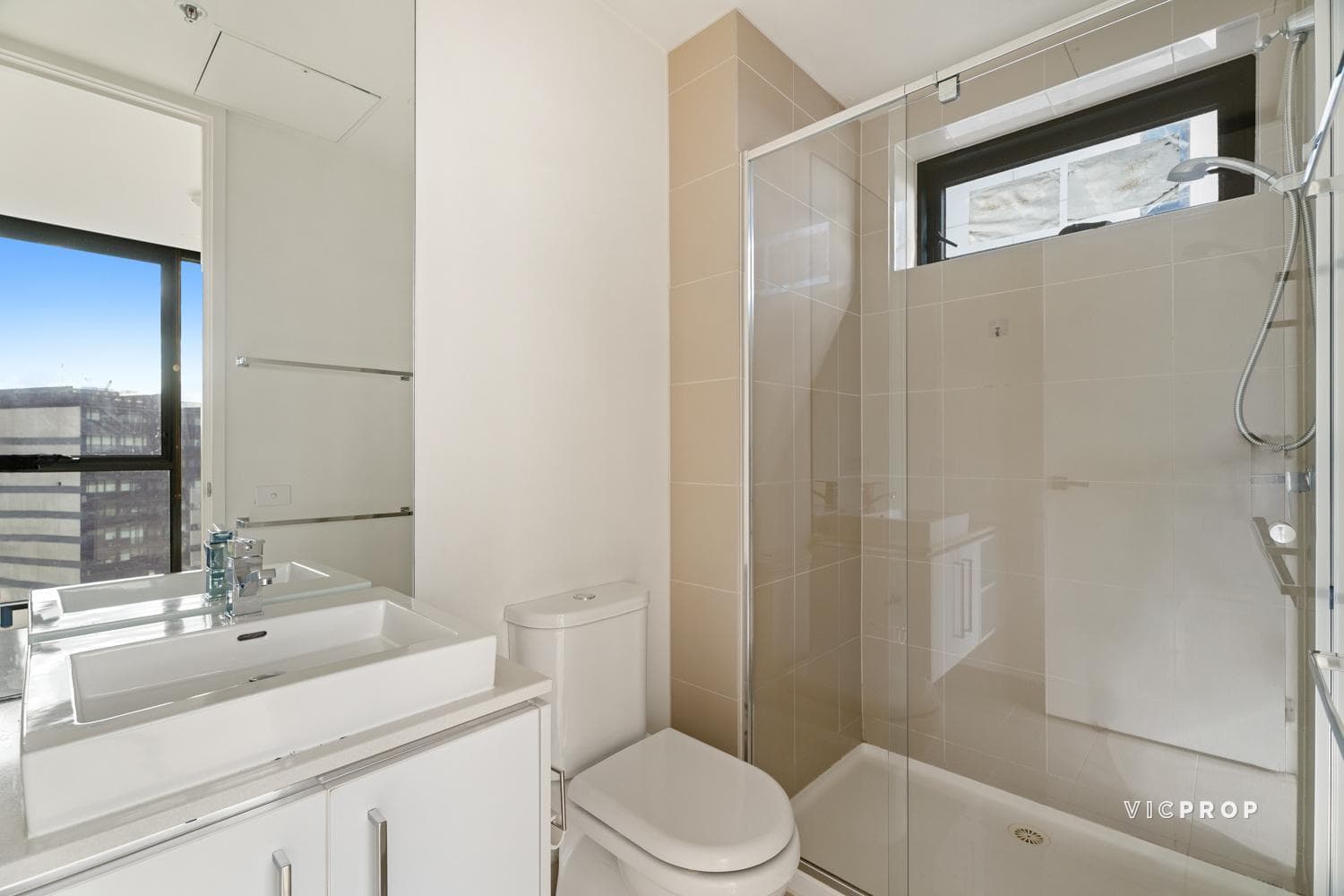 1401/25 Therry Street, Melbourne - Thumbnail 6