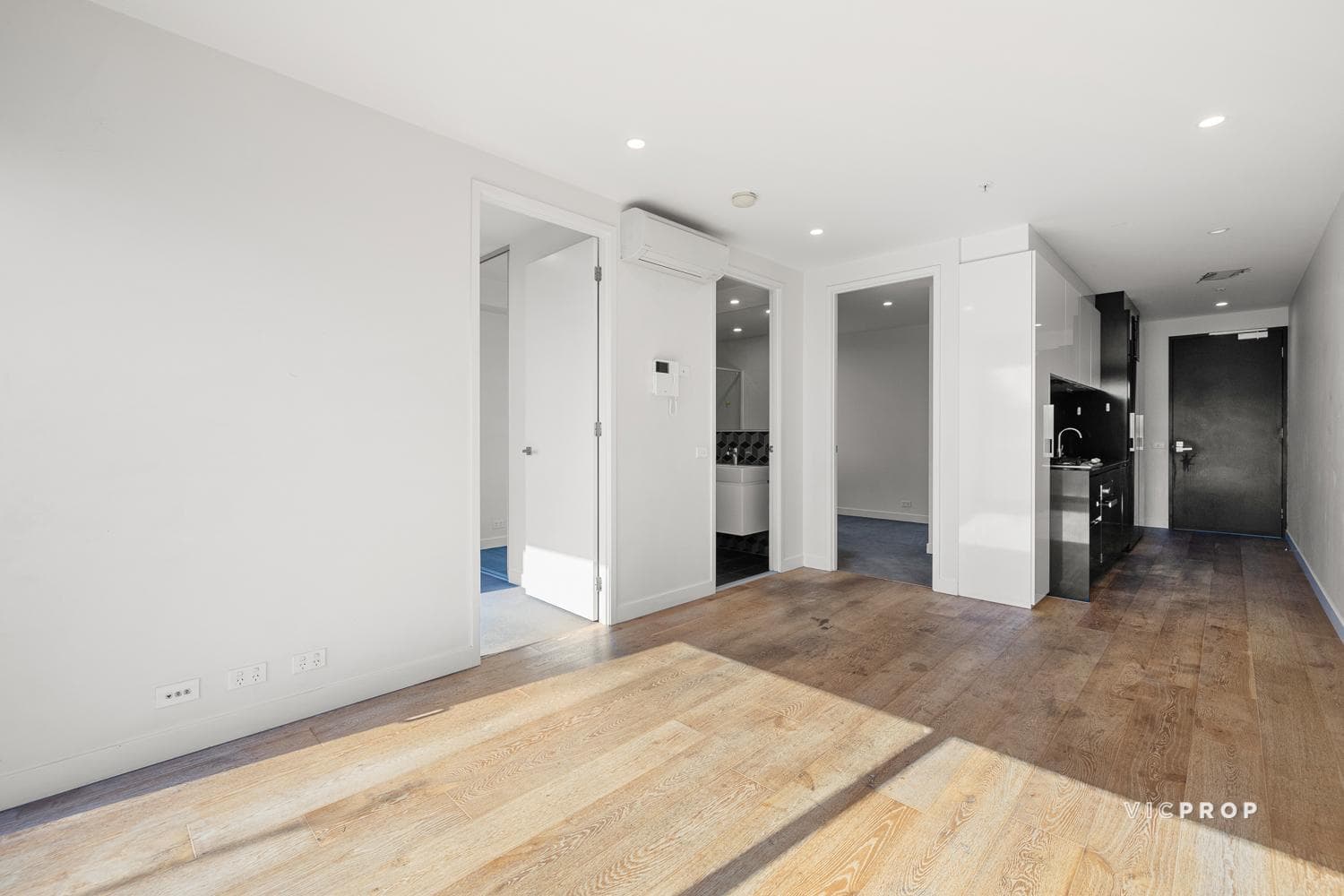 209/36 Lilydale Grove, Hawthorn East - Thumbnail 3