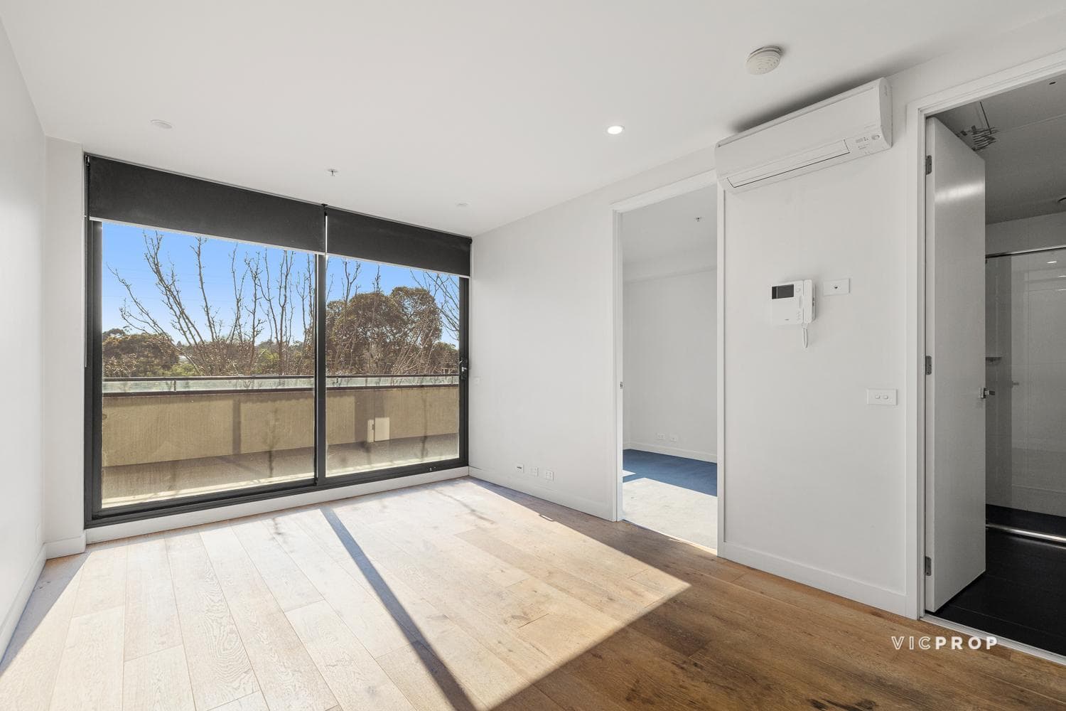 209/36 Lilydale Grove, Hawthorn East - Image 1