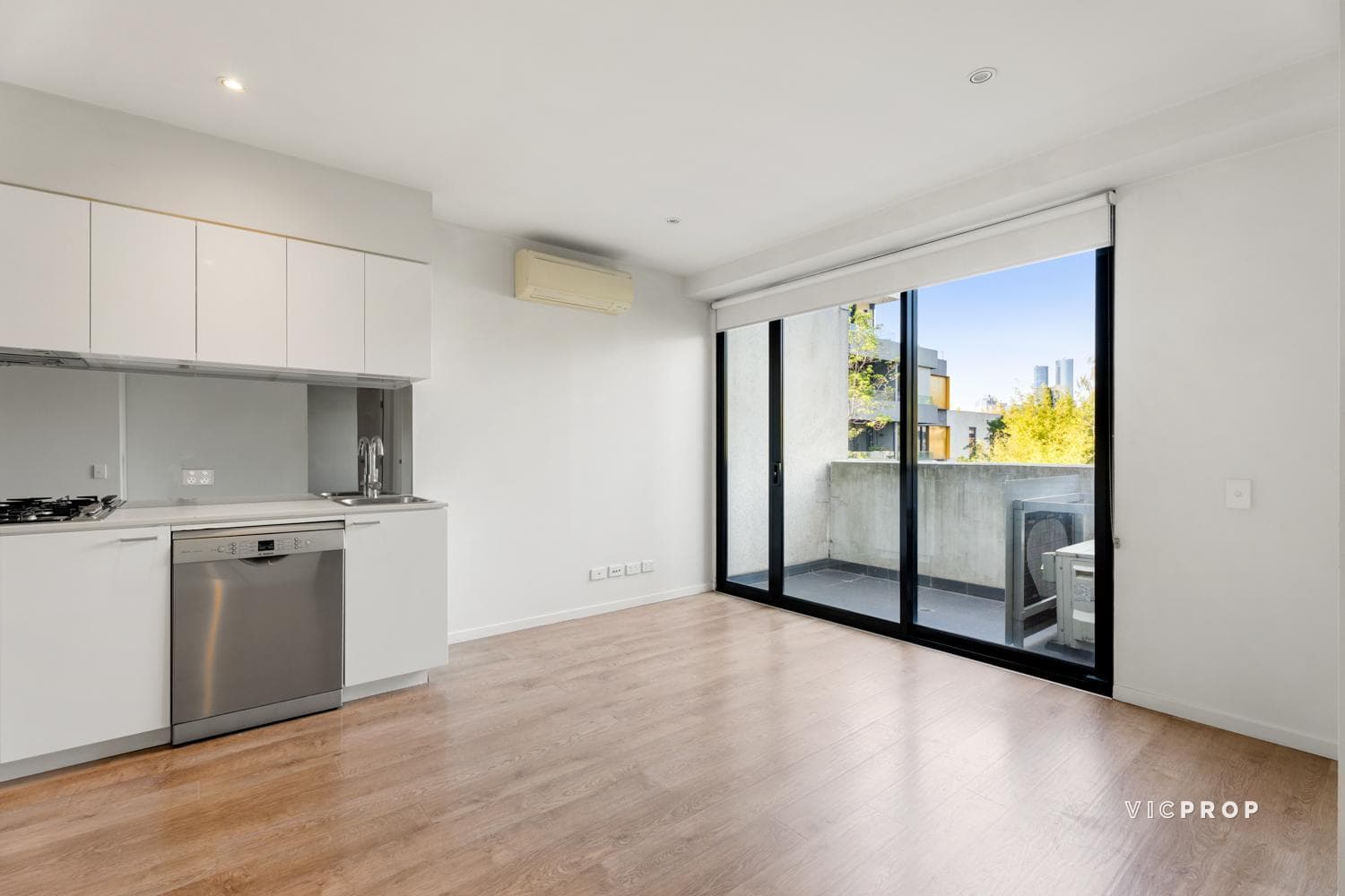 104/479 Cardigan Street, Carlton - Thumbnail 2