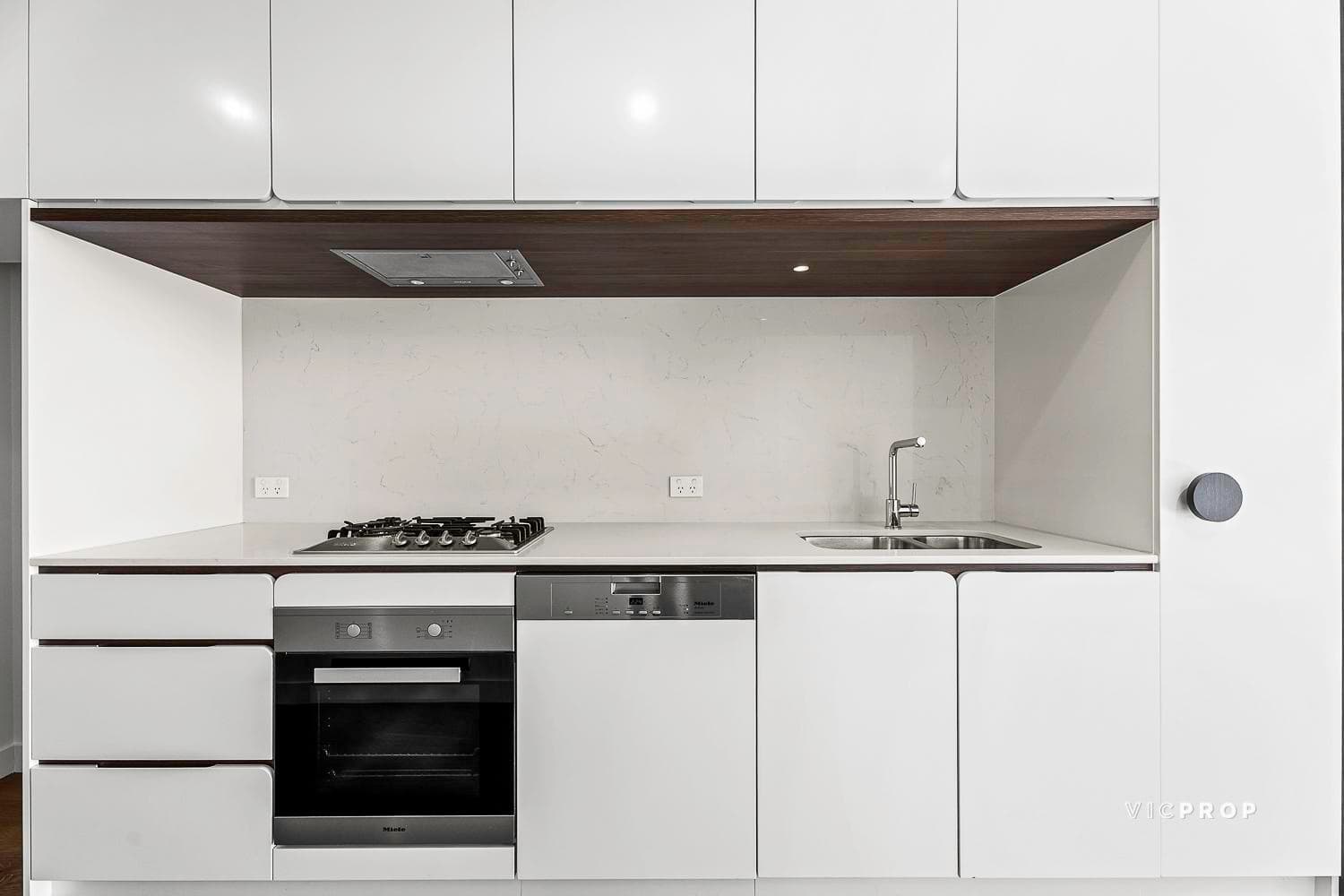 611/642 Doncaster Road, Doncaster - Thumbnail 2