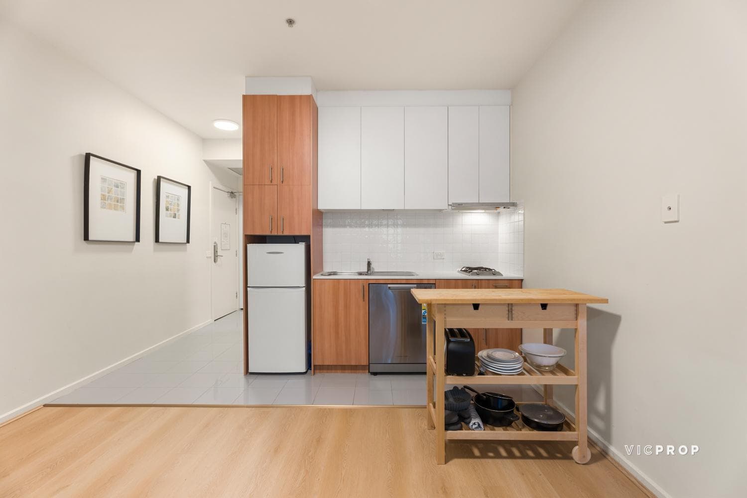 501/250 Elizabeth Street, Melbourne - Thumbnail 4