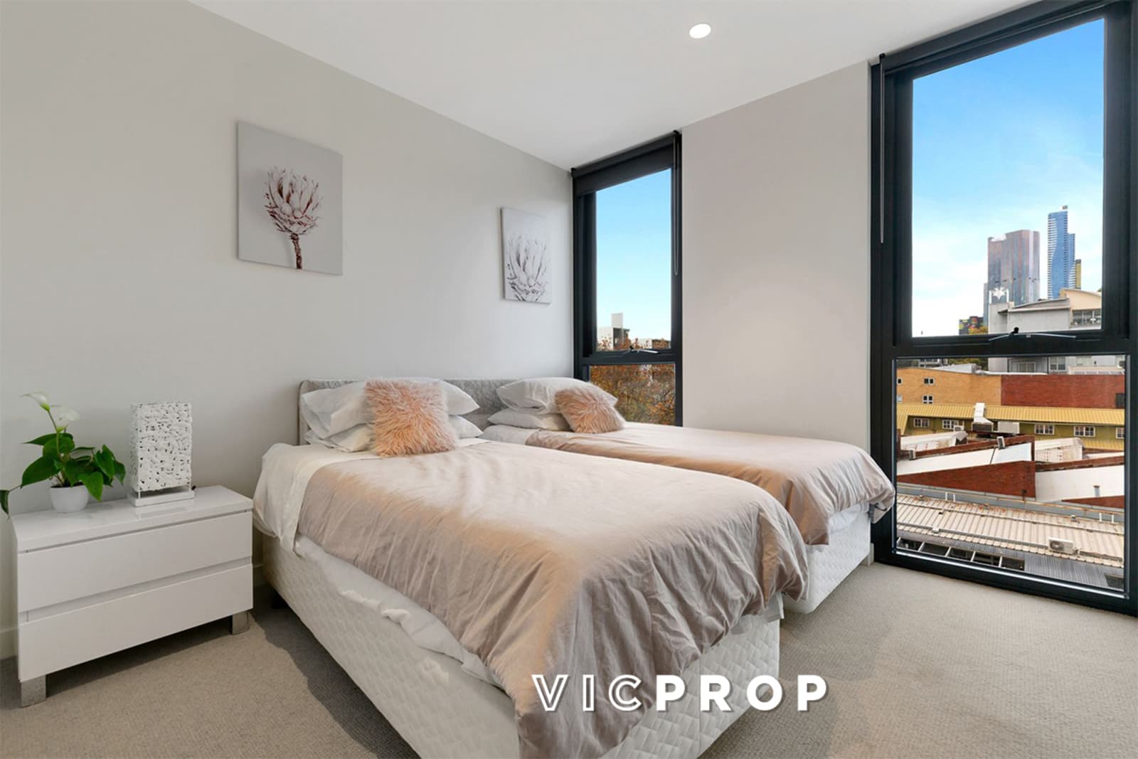 412/65 Dudley Street, West Melbourne - Thumbnail 4