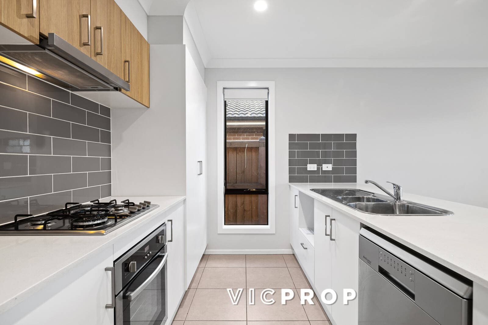 19 Living Crescent, Point Cook - Thumbnail 5