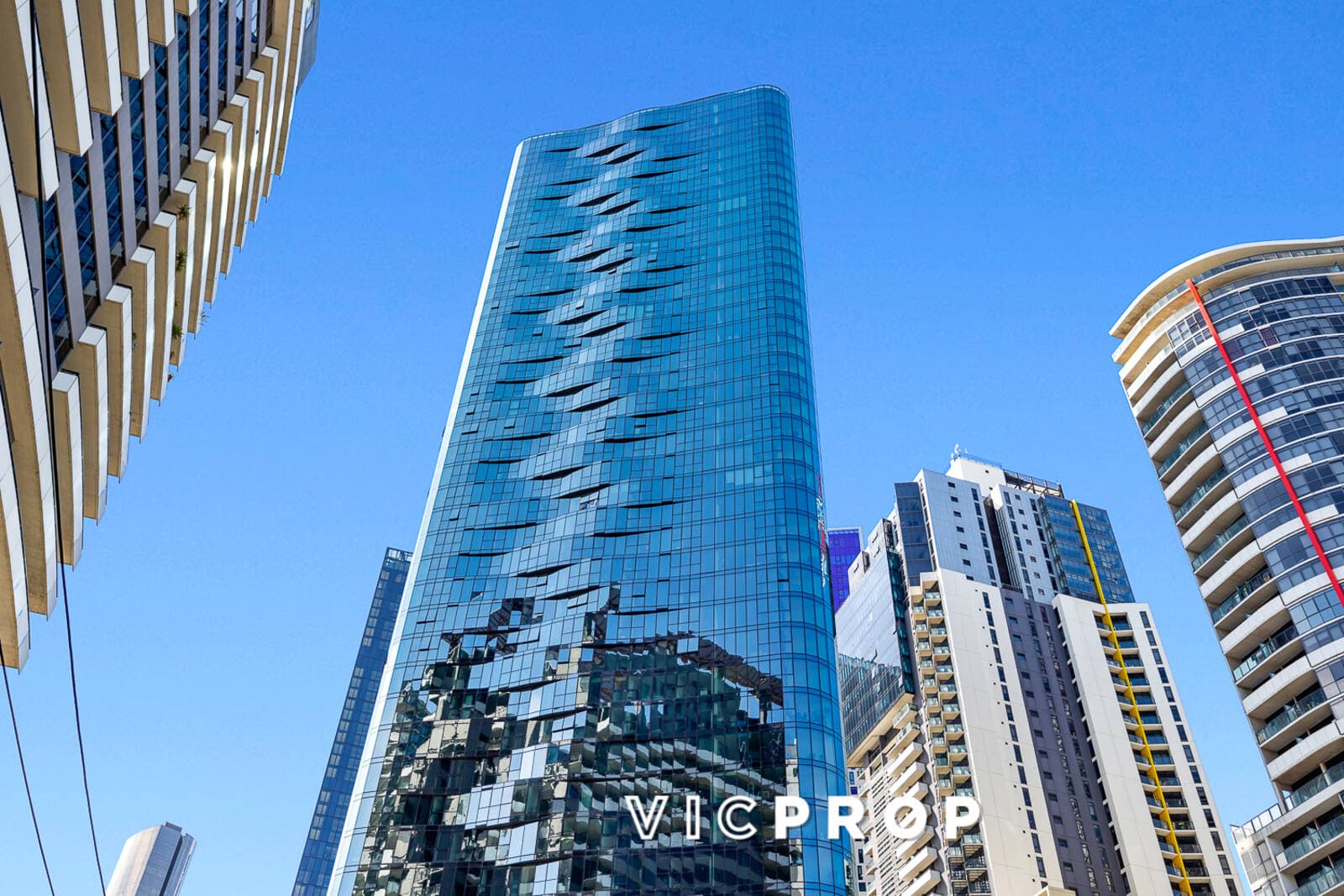 1210/105 Clarendon Street, Southbank - Image 1