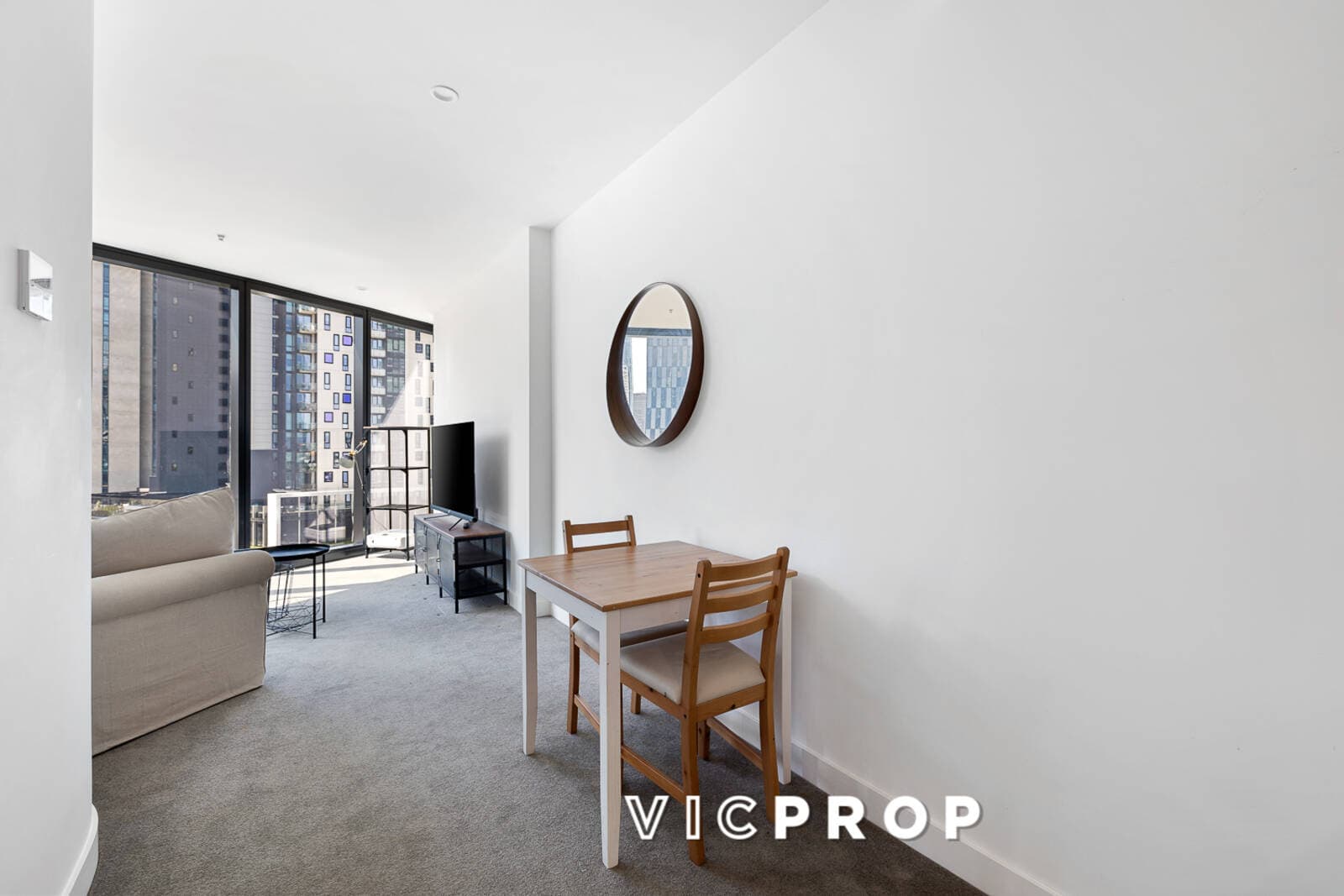 1210/105 Clarendon Street, Southbank - Thumbnail 5