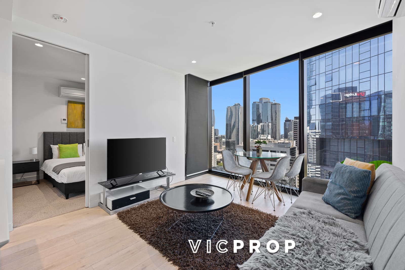 3505/135 A'Beckett Street, Melbourne - Thumbnail 2