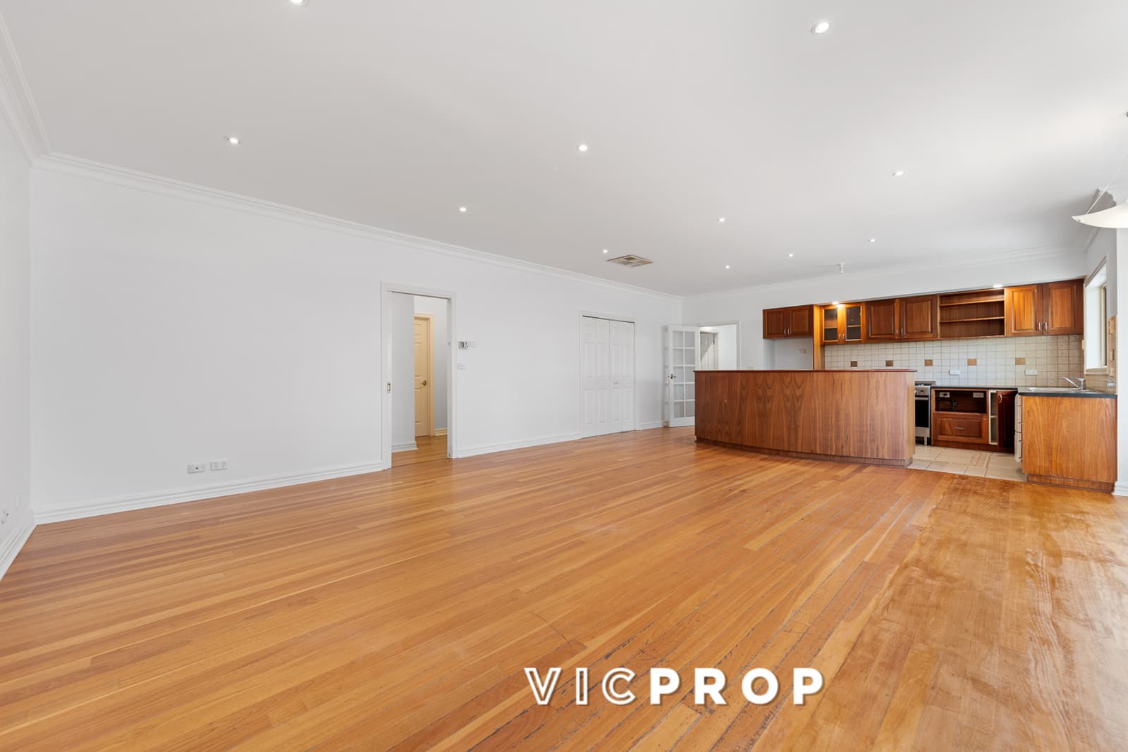 4 Thomson Way, Taylors Hill - Thumbnail 4