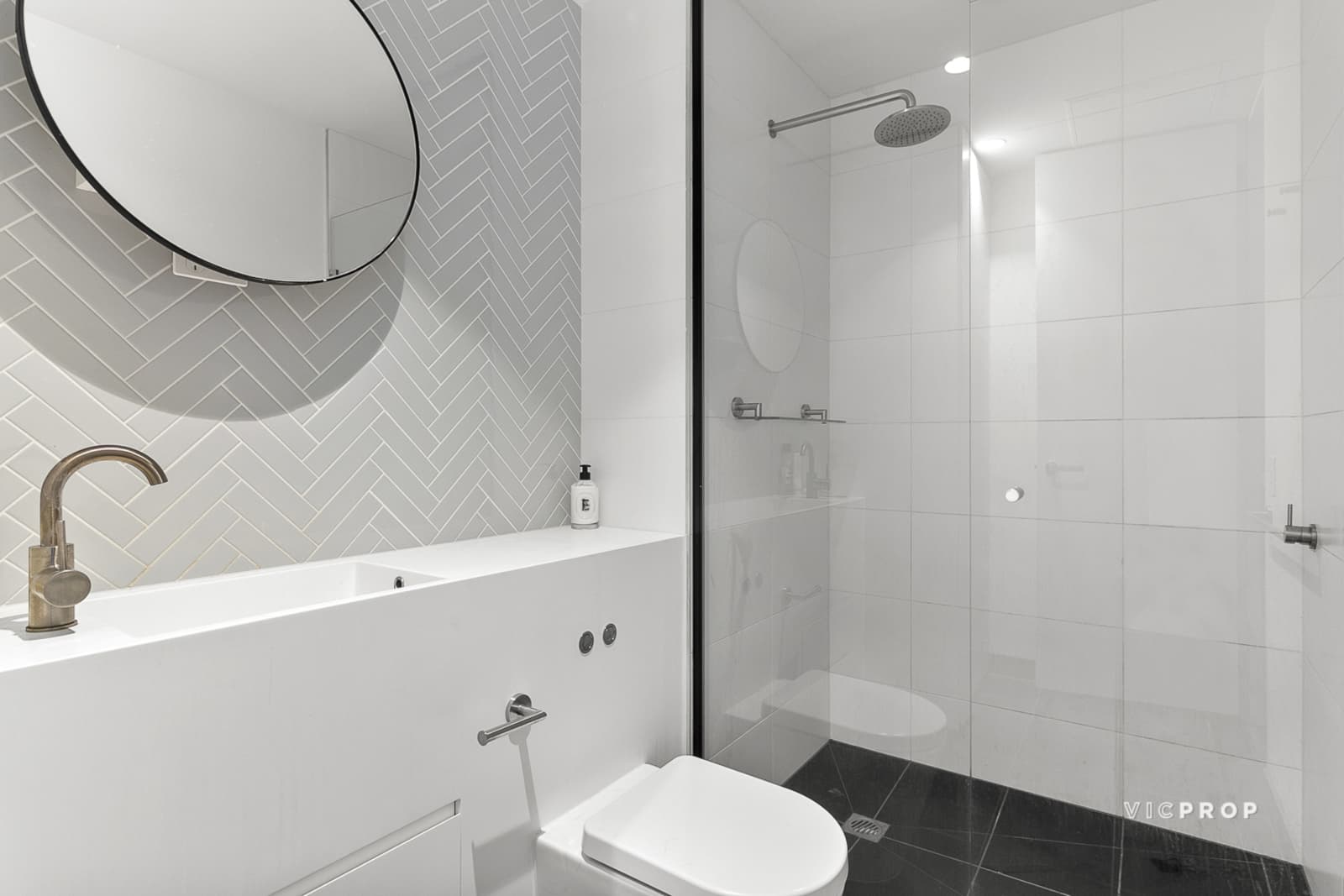 5407/135 Abeckett Street, Melbourne - Thumbnail 6