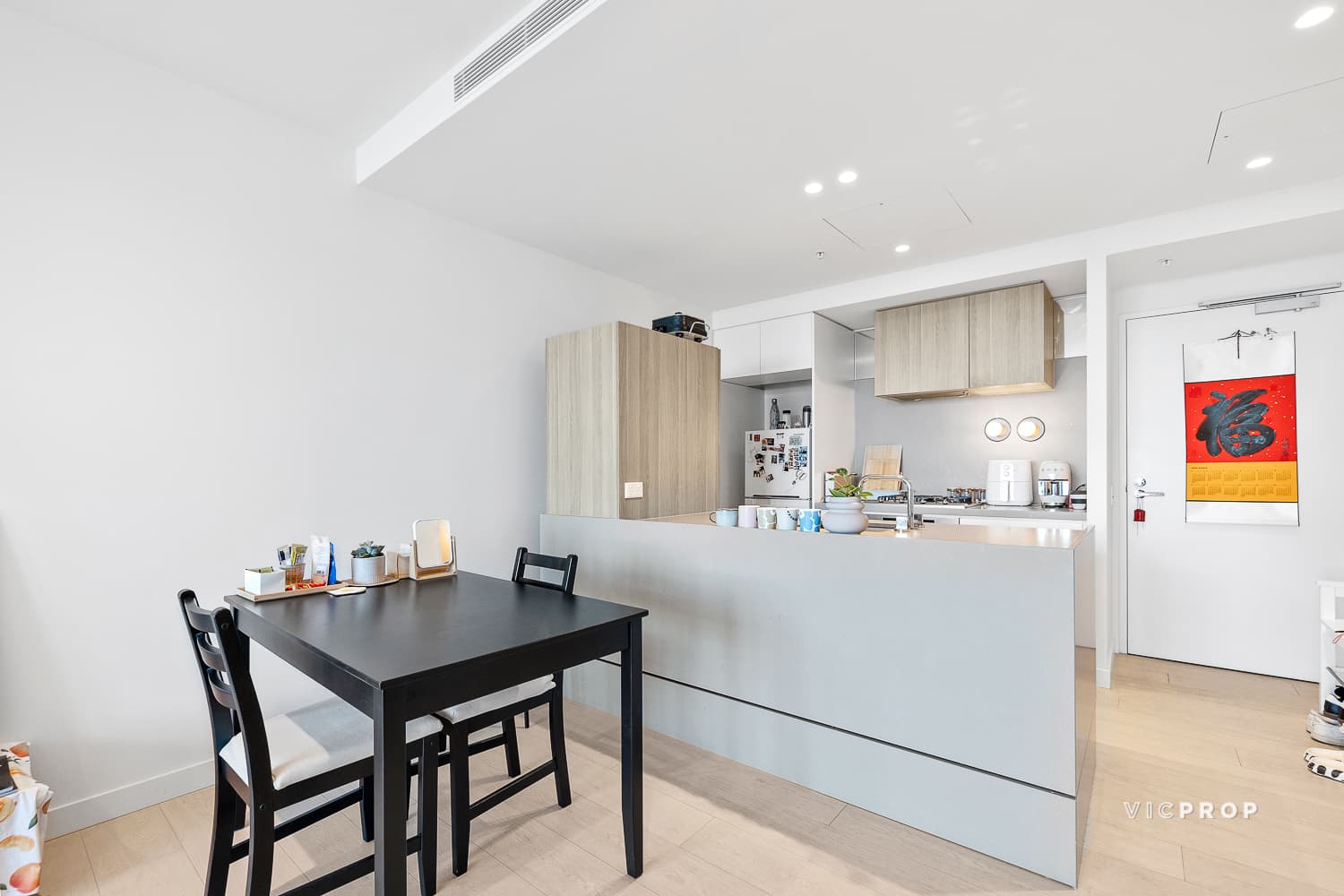 2804/157 Abeckett Street, Melbourne - Thumbnail 4