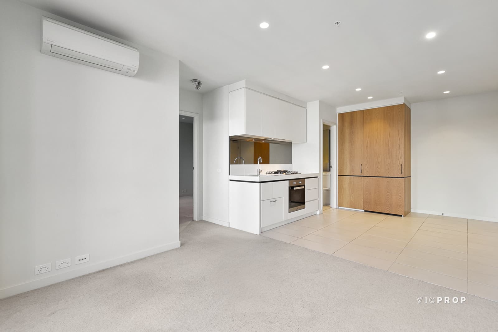 1508/8 Daly Street, South Yarra - Thumbnail 5
