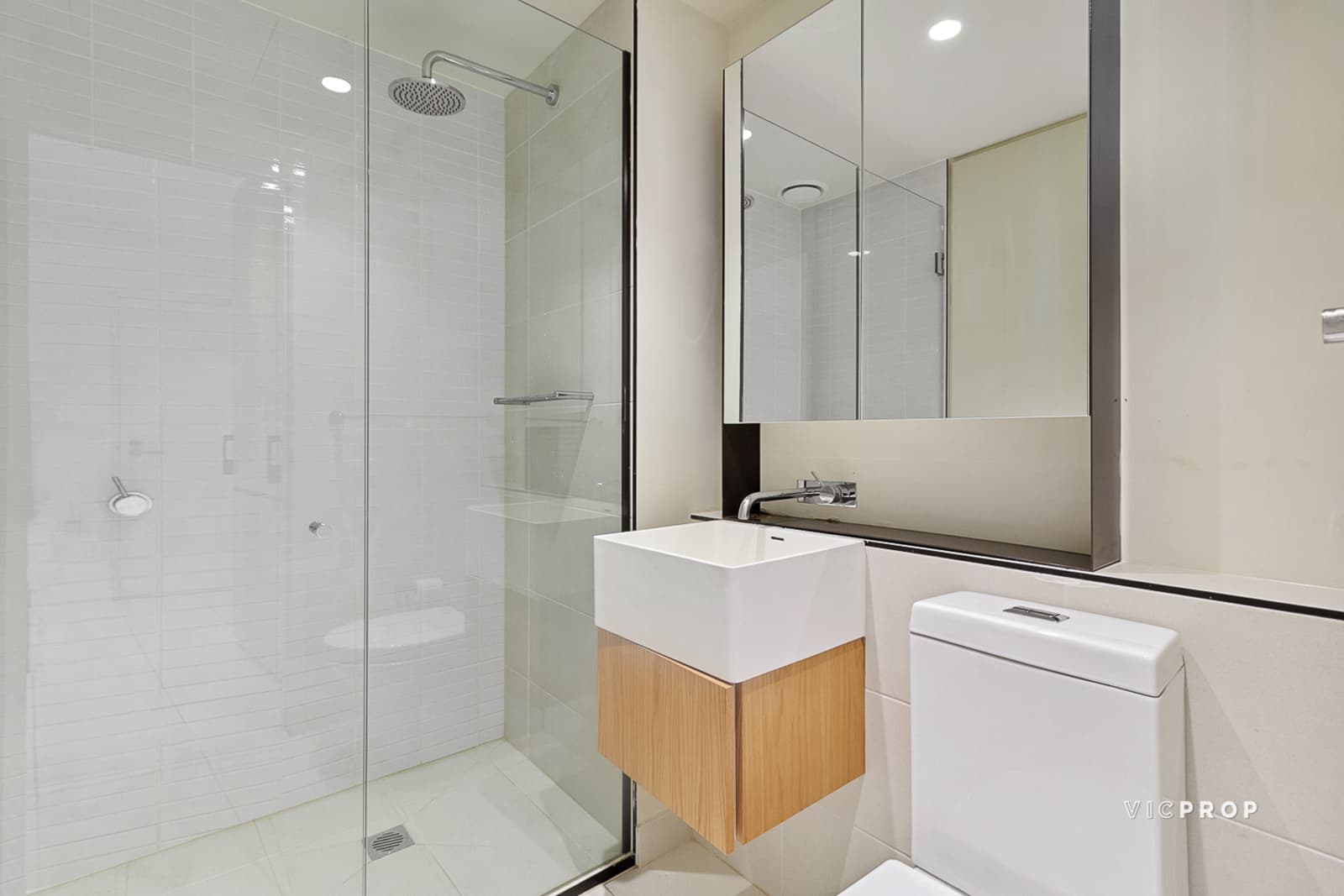 1508/8 Daly Street, South Yarra - Thumbnail 2