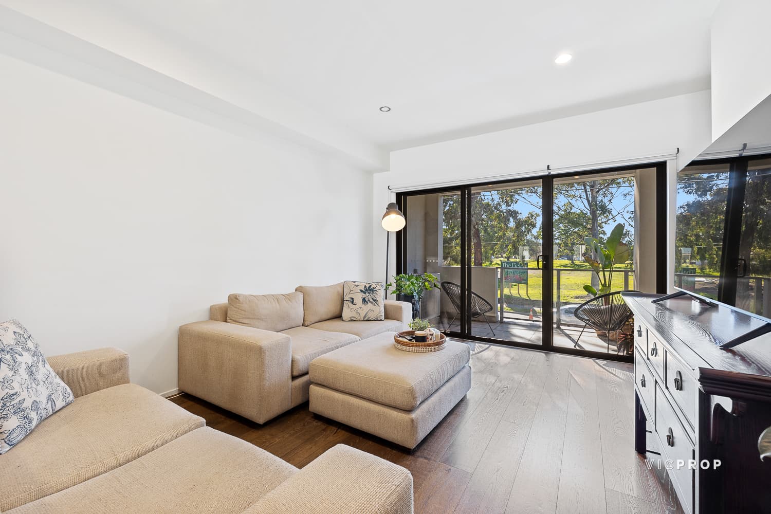 12/229 Banksia Street, Ivanhoe - Thumbnail 2
