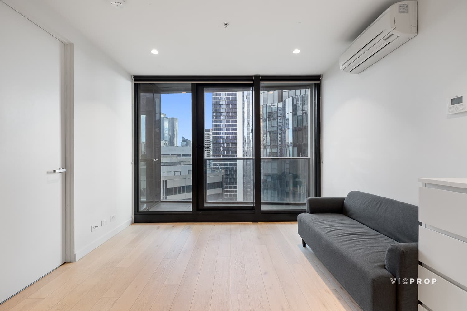 2903/135 Abeckett Street, Melbourne - Image 1