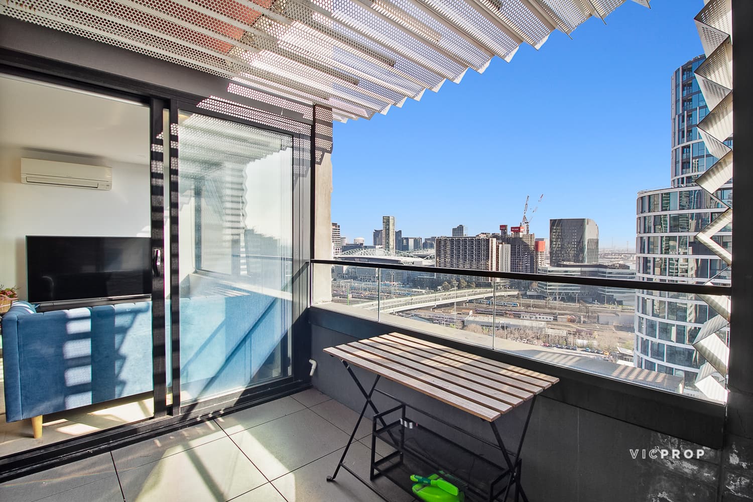 1504/392 Spencer Street, West Melbourne - Thumbnail 8