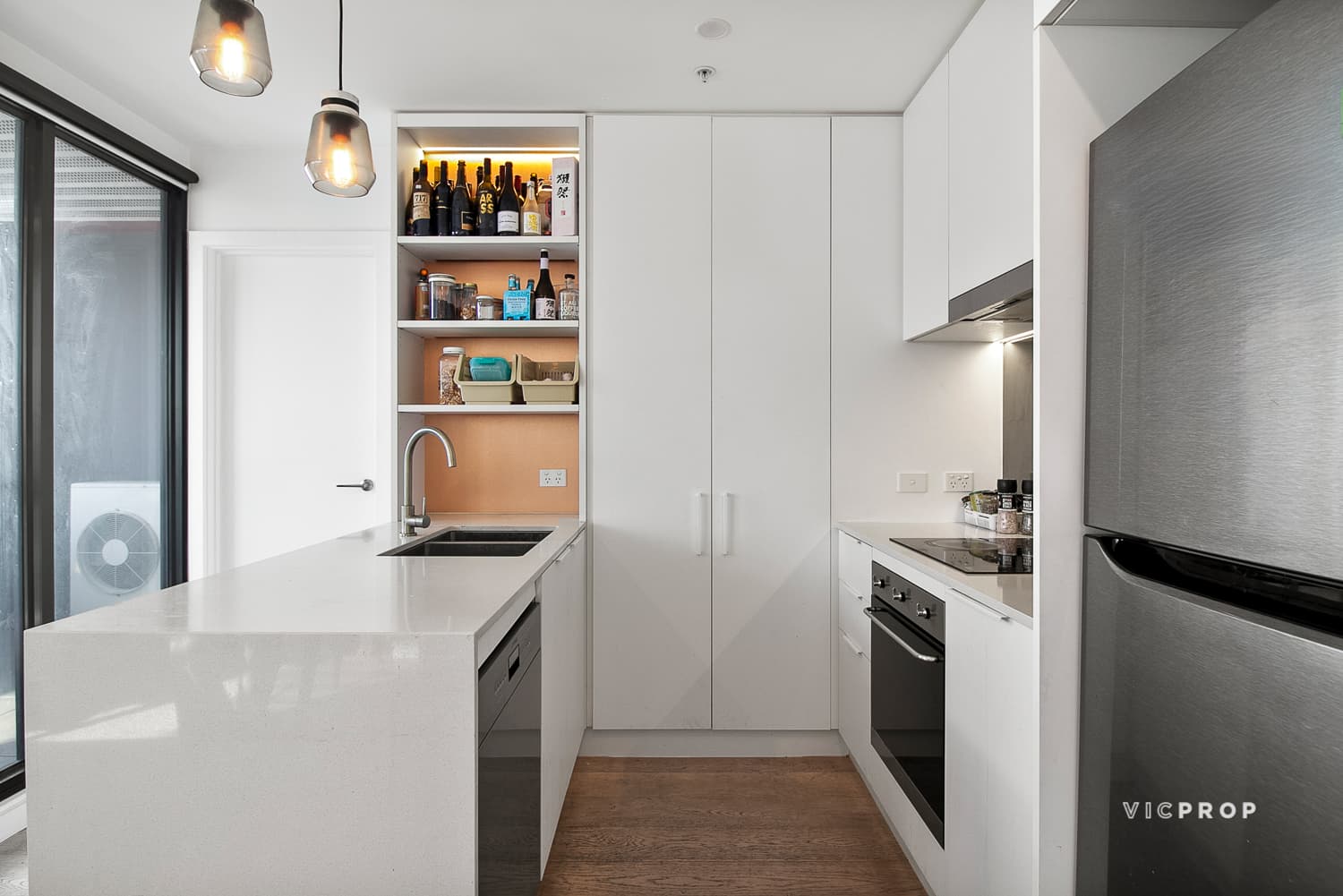 1504/392 Spencer Street, West Melbourne - Thumbnail 3