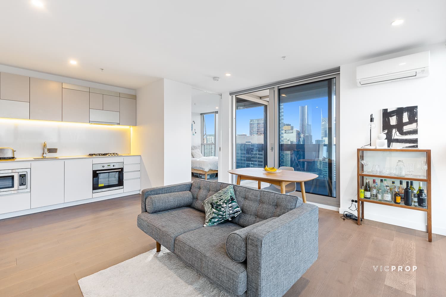 3806/38 Rose Lane, Melbourne - Image 1