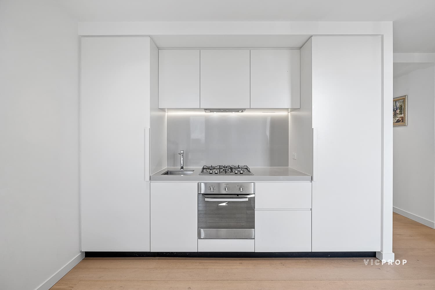 4102/81 Abeckett Street, Melbourne - Image 1