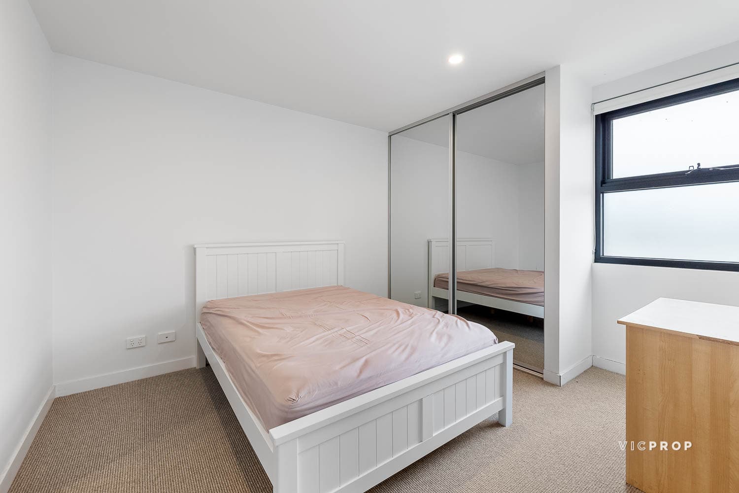 211/260 Burwood Highway, Burwood - Thumbnail 4
