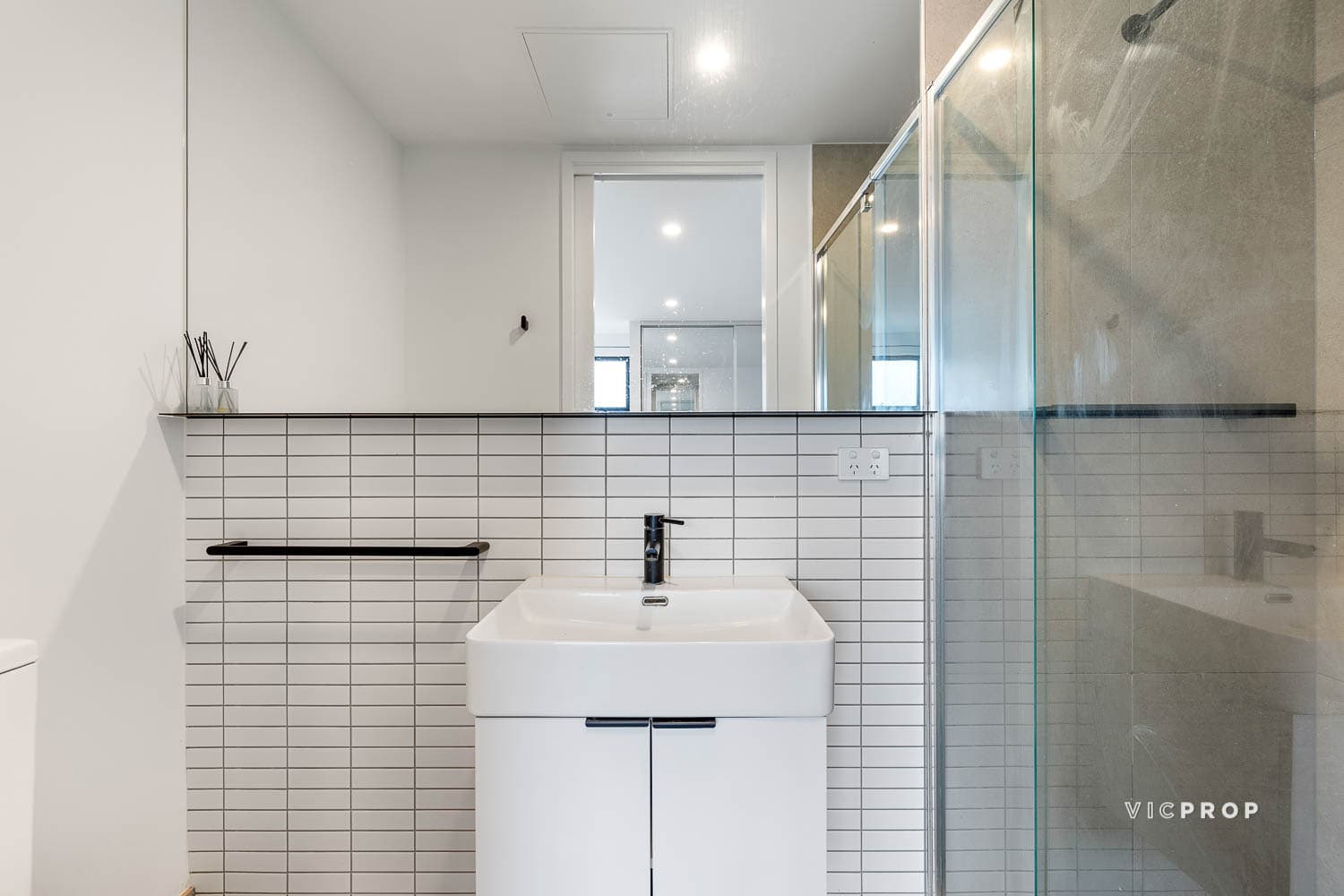 211/260 Burwood Highway, Burwood - Thumbnail 6