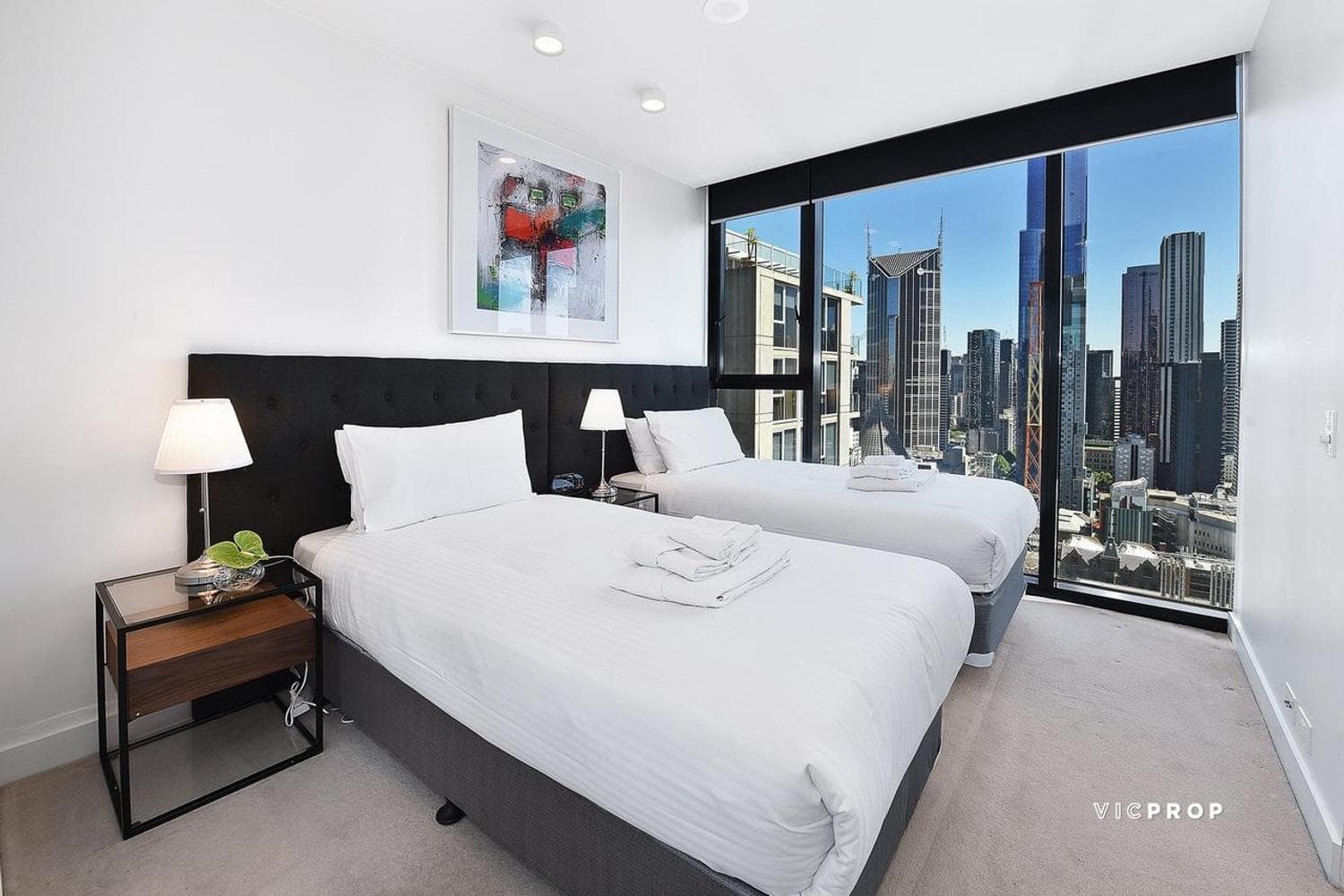 2511/33 Mackenzie Street, Melbourne - Thumbnail 5
