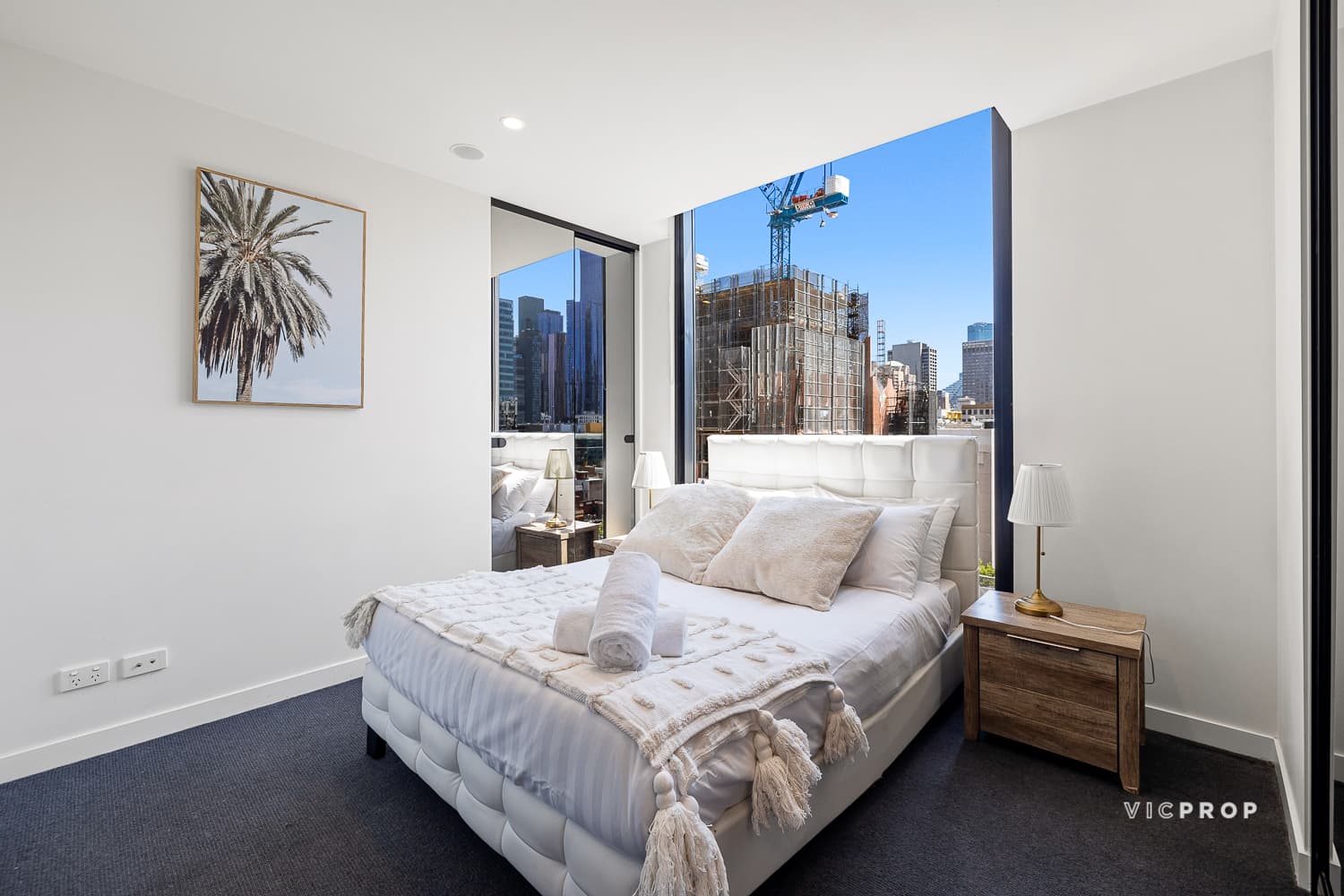 1201/139 Bourke Street, Melbourne - Thumbnail 7
