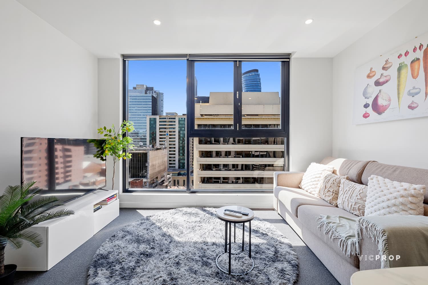 1201/139 Bourke Street, Melbourne - Thumbnail 2