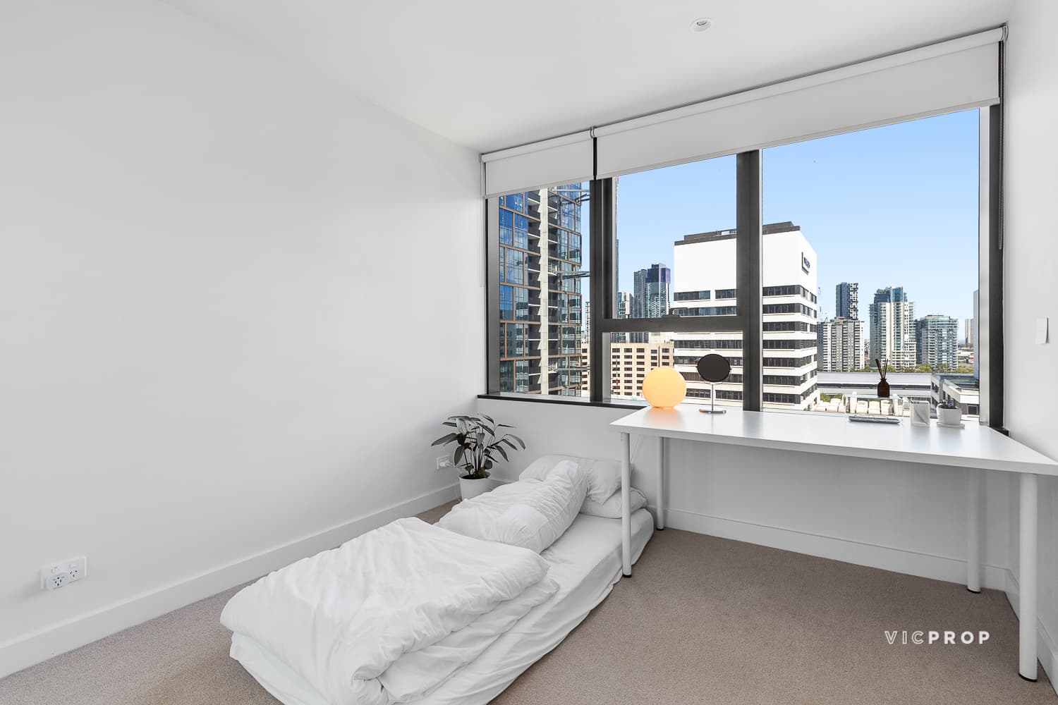 1010/628 Flinders Street, Docklands - Thumbnail 6