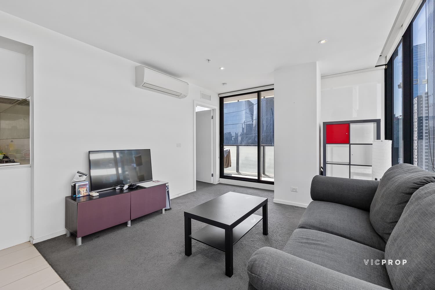 1903/50 Haig Street, Southbank - Thumbnail 2
