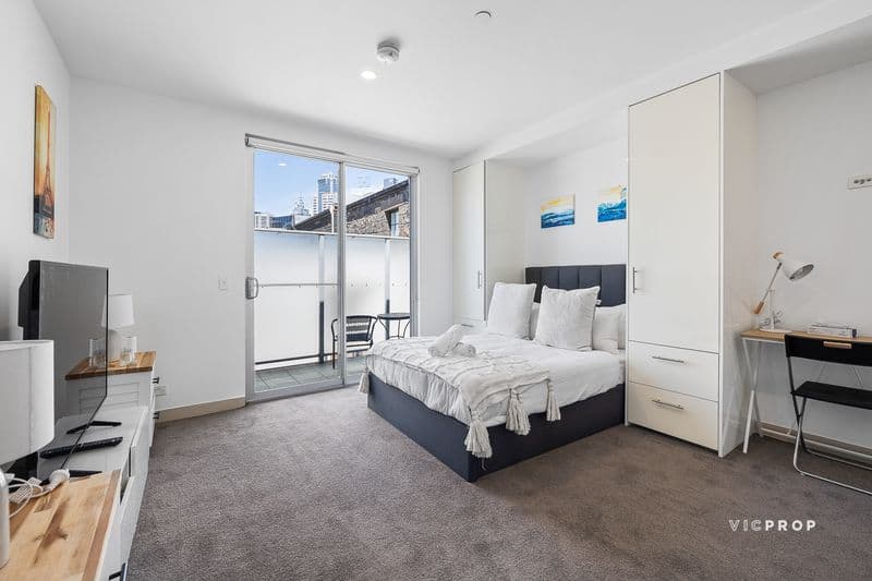 213/70 Nicholson Street, Fitzroy - Thumbnail 2