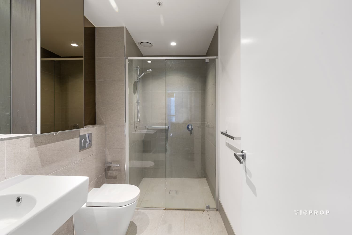 3210/260 Spencer Street, Melbourne - Thumbnail 8