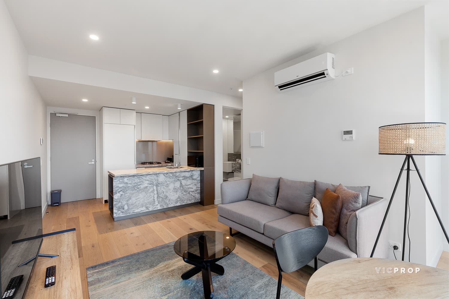 5002/299 King Street, Melbourne - Thumbnail 2