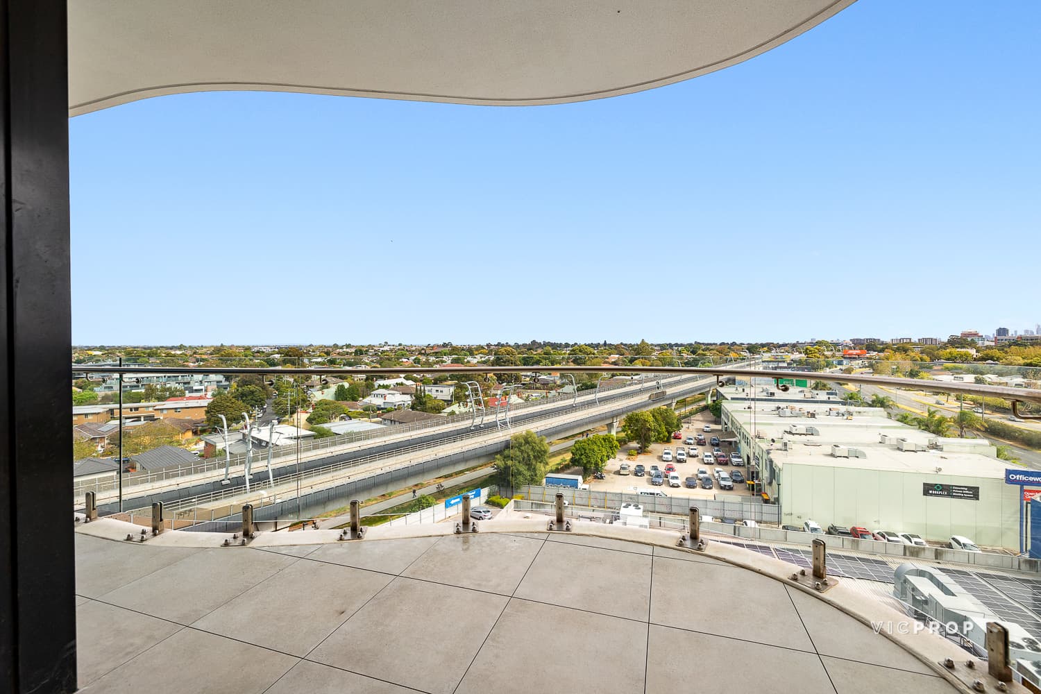 709/1060 Dandenong Road, Carnegie - Thumbnail 8
